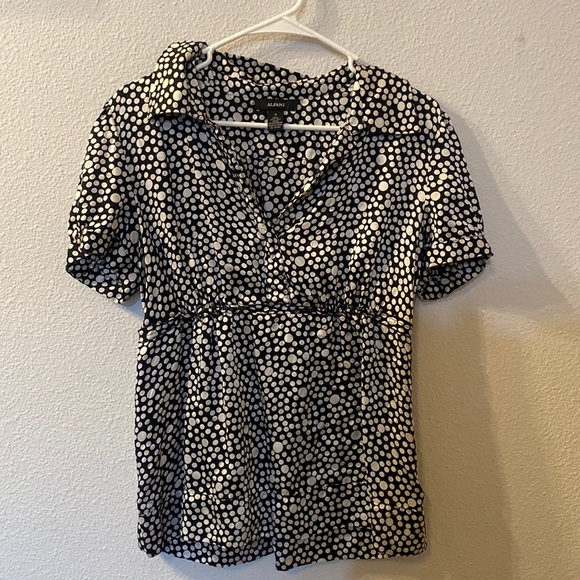 Alfani defined waist polka dot blouse size 8 - Picture 1 of 5